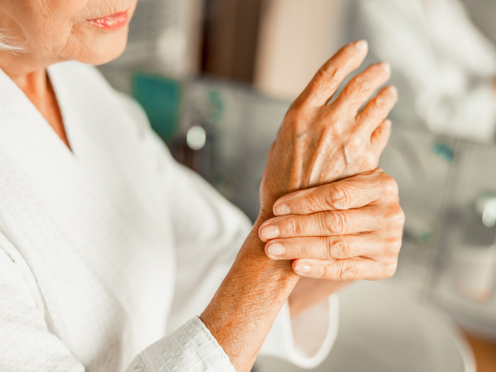 Hand Rejuvenation - Gateway Cosmetics